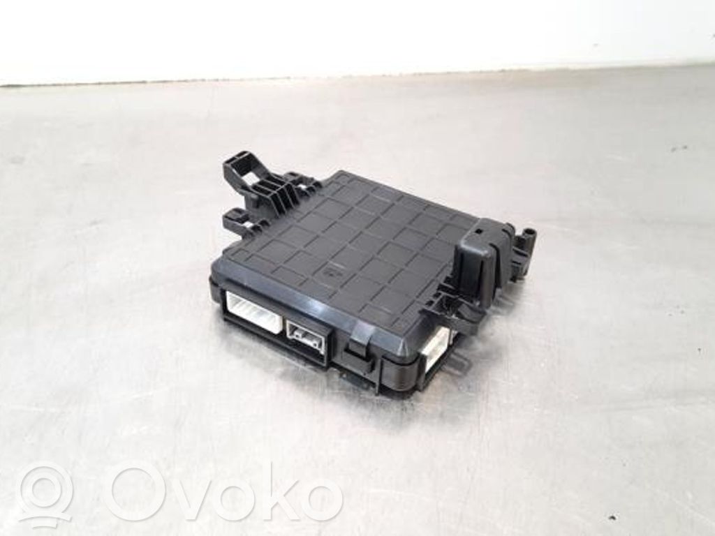 Mazda 3 Central body control module 