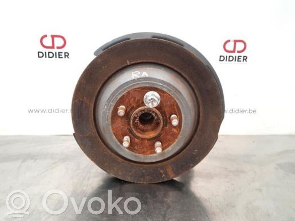 Galinis kelmas   E1GC5B758AF,E1GC5B758AE,2306521,2650372,E1GC5B758AE,E1GC5B9758AF