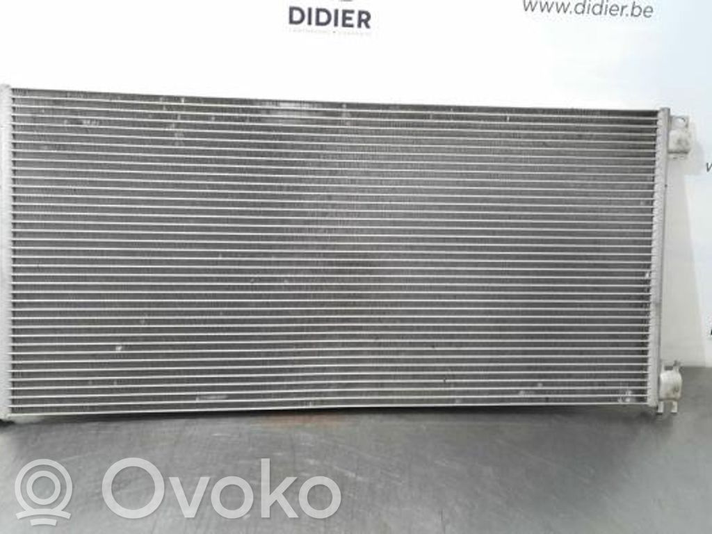 Opel Vivaro Radiator răcire A/C (condensor) 
