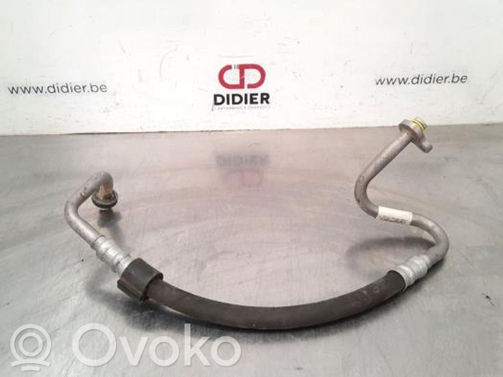 Ilmastointilaitteen putki (A/C)   31455069