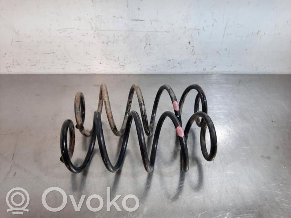 Suzuki Celerio Sprężyna tylna 