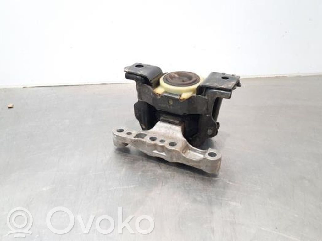 Citroen C3 Engine mount bracket 