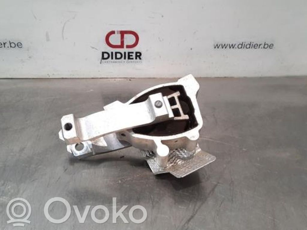 Land Rover Evoque I Gearbox mounting bracket 