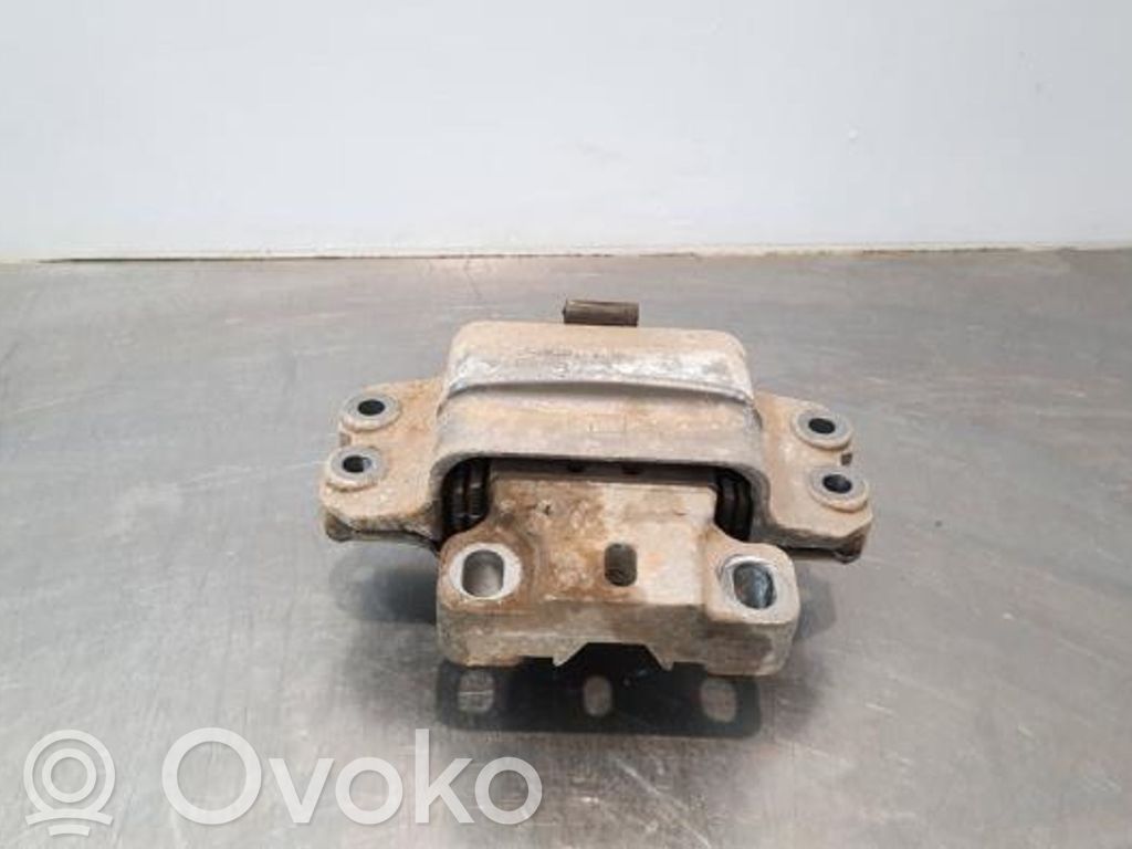 Volkswagen Caddy Wspornik / Mocowanie silnika