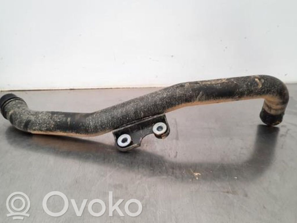 KIA Stonic Conductă/furtun lichid de răcire motor 