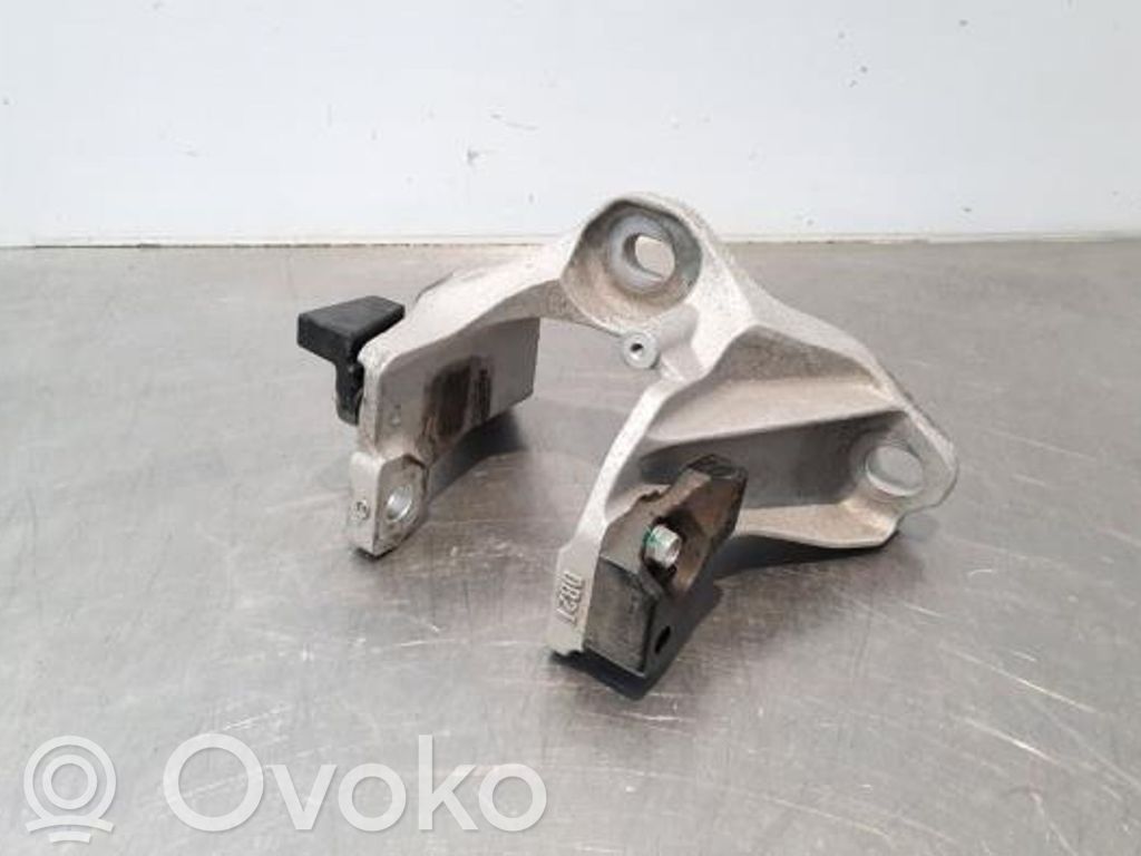 Soporte de montaje del motor