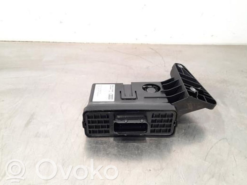 Audi e-tron Air conditioning/heating control unit 