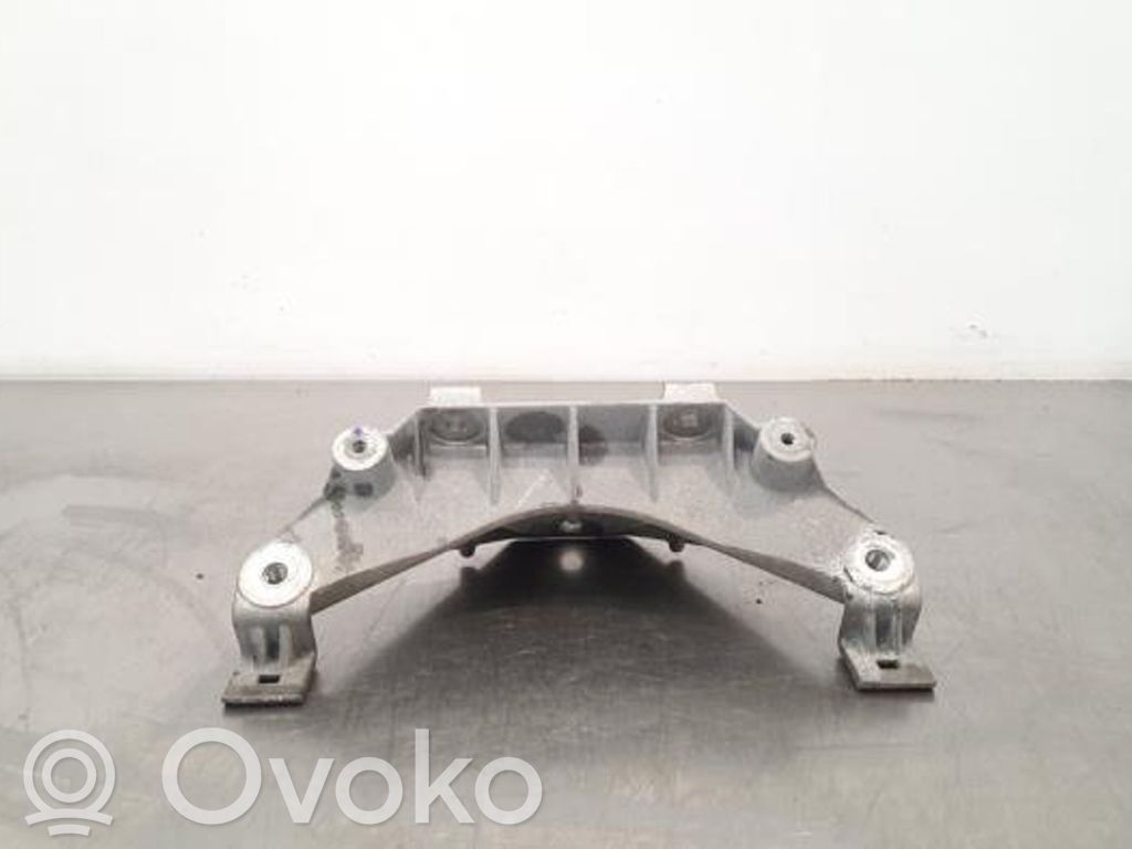 BMW X6 E71 Gearbox mounting bracket 