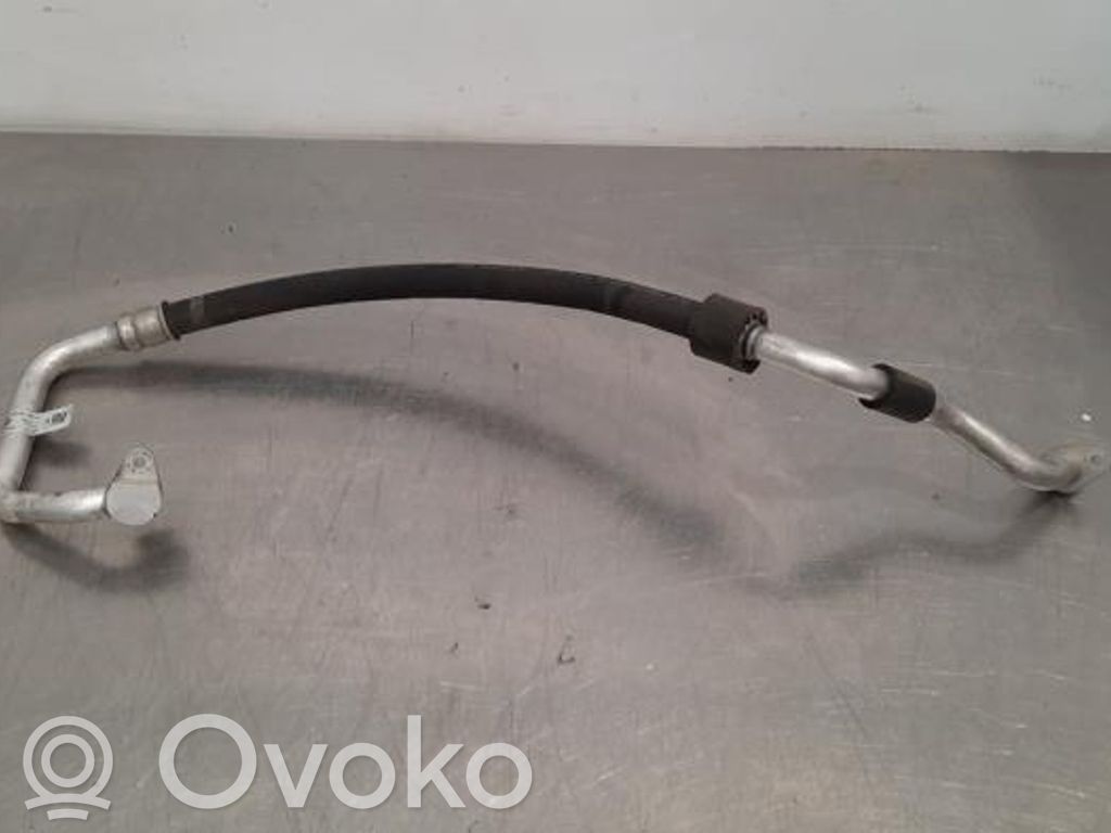 Jaguar E-Pace Ilmastointilaitteen putki (A/C) 