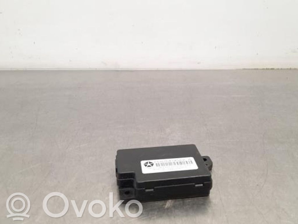 Jeep Wrangler Antennin ohjainlaite 