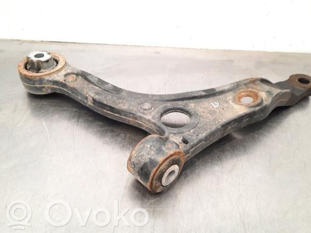 Front control arm   3520S0,1374223080,1394319080,1612735680,50706935,507112047,52238813