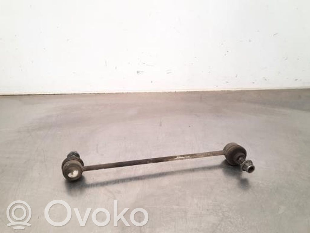 BMW 2 F46 Łącznik stabilizatora przedniego 