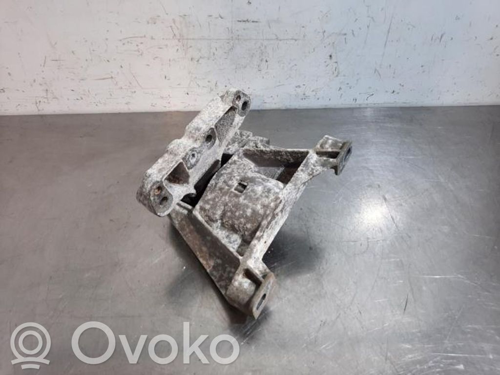 Citroen C4 Grand Picasso Engine mount bracket 