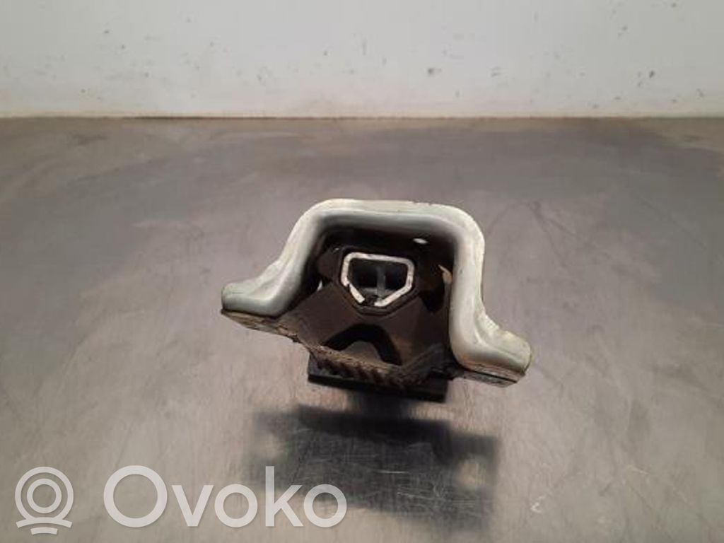 Peugeot Boxer Engine mount bracket 