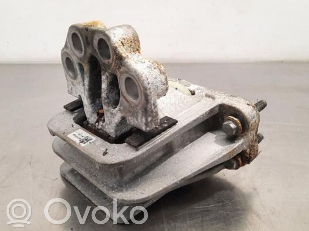 Ford Transit Engine mount bracket 