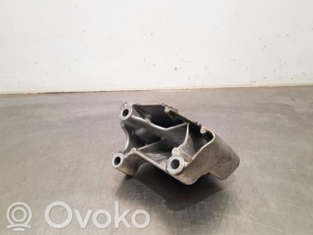 Volkswagen T-Cross Suport tampon motor 