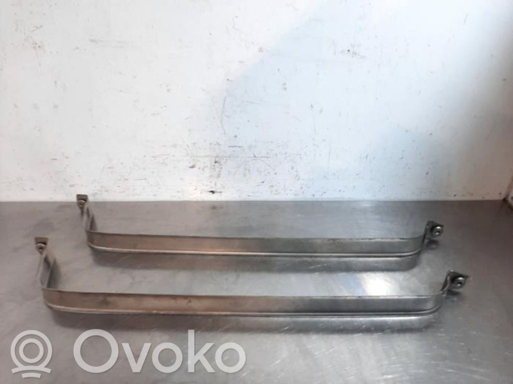 BMW X5 E70 Suport fixare rezervor combustibil 