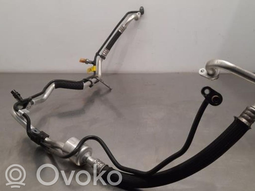 Opel Corsa F Ilmastointilaitteen putki (A/C) 