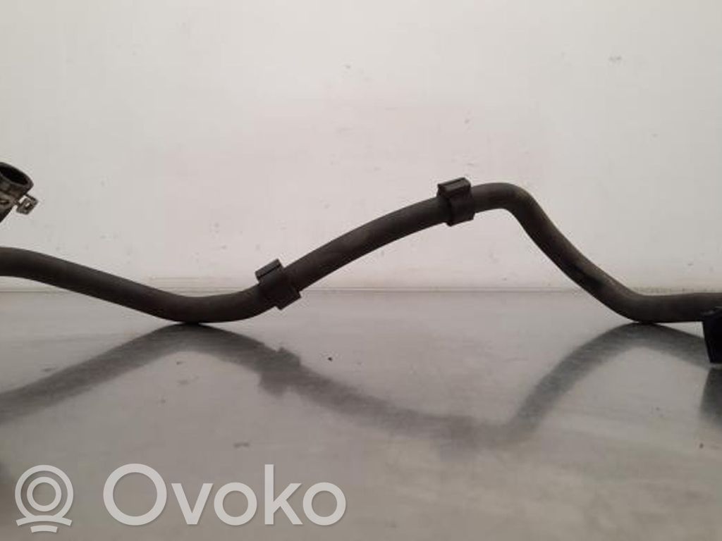 Peugeot 208 II Conductă/furtun lichid de răcire motor