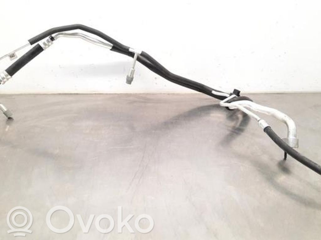 Ilmastointilaitteen putki (A/C)   11499283