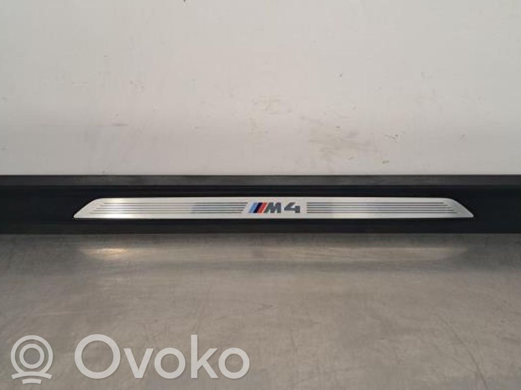 BMW M4 F82 F83 Próg 