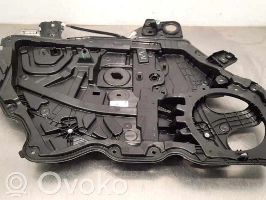 Tesla Model Y Rear window lifting mechanism without motor 