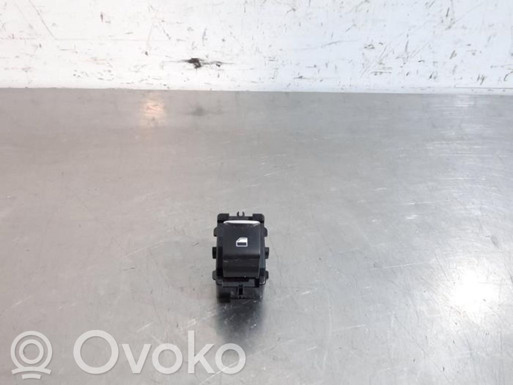 Ford Puma Electric window control switch 