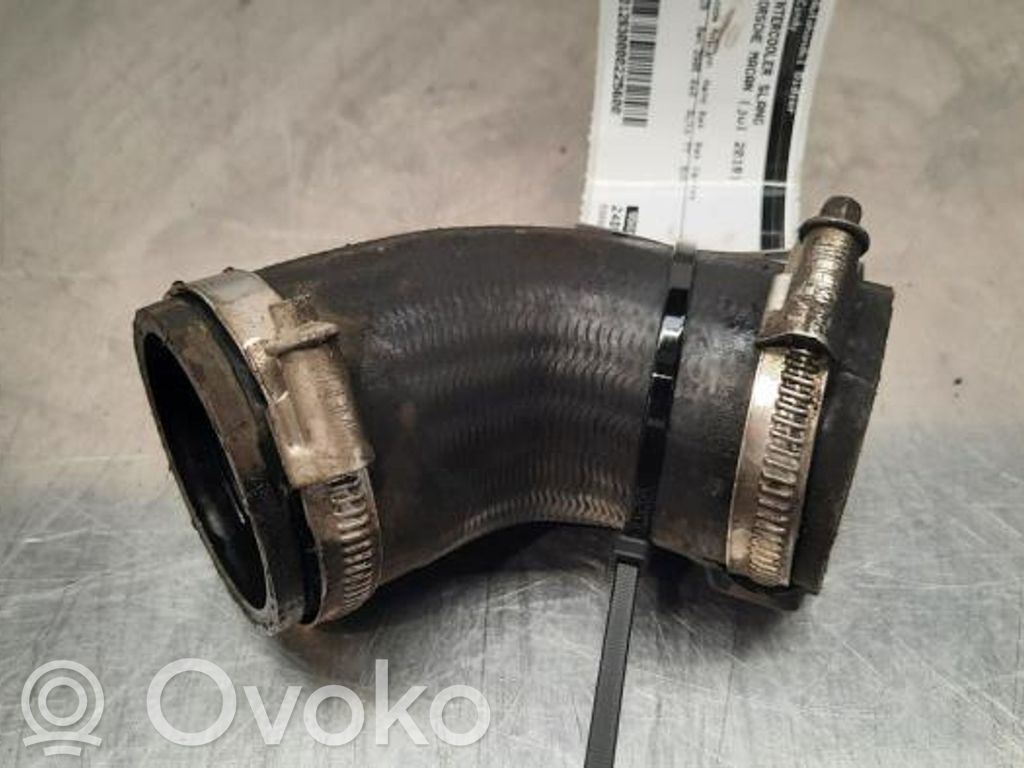 Porsche Macan (95B) Furtun/conductă intercooler 