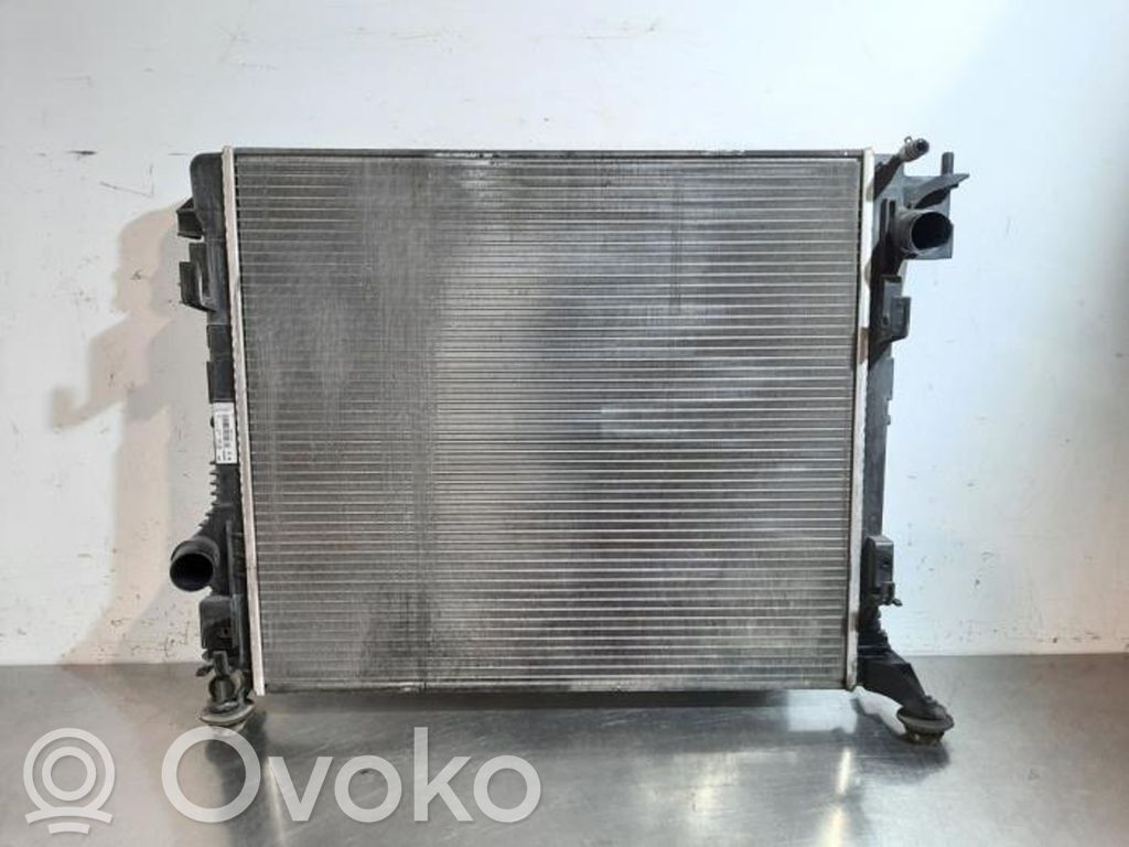 Nissan Qashqai Jäähdyttimen lauhdutin 