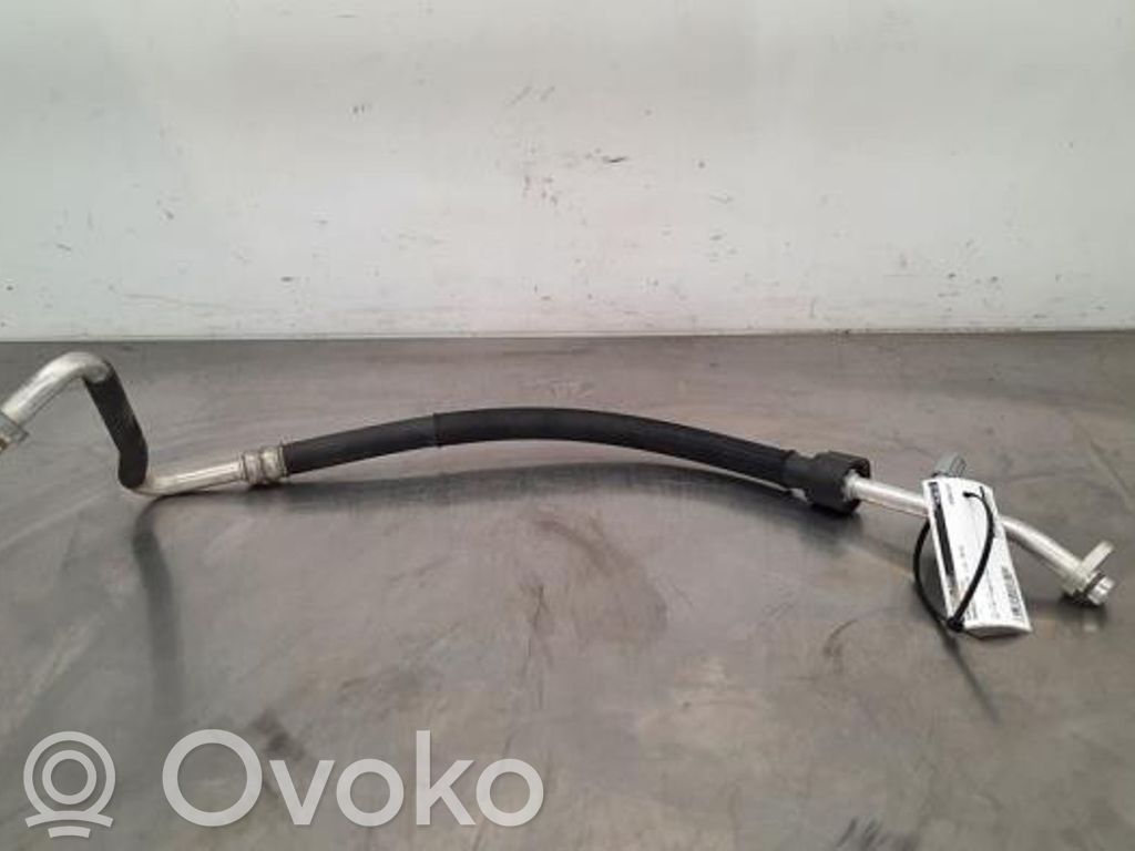 Ilmastointilaitteen putki (A/C)   924547183R,924547183R