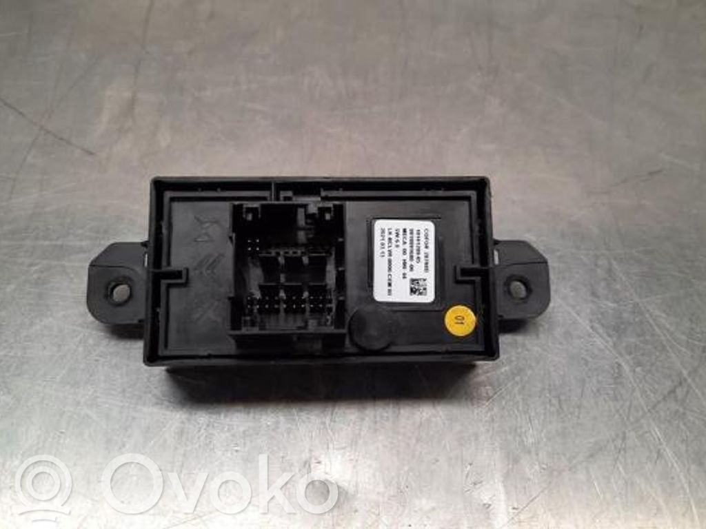 Citroen DS7 Crossback Antenna control unit 