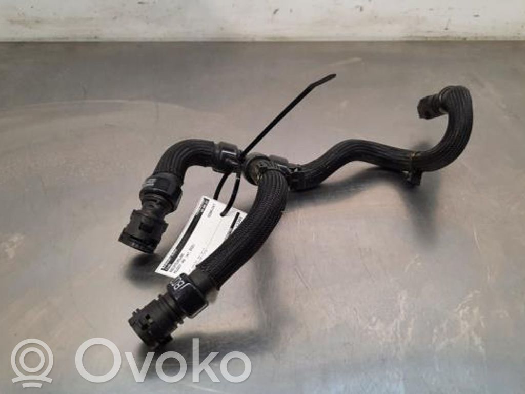 Peugeot 408 II Tubo flessibile del liquido di raffreddamento del motore