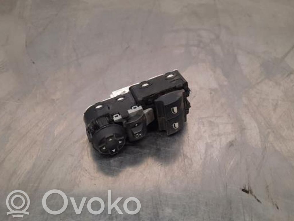 Electric window control switch   96784561ZD,96784561ZD
