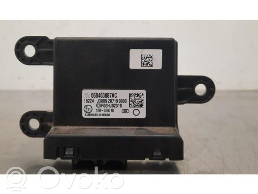 Jeep Wrangler Gateway valdymo modulis 