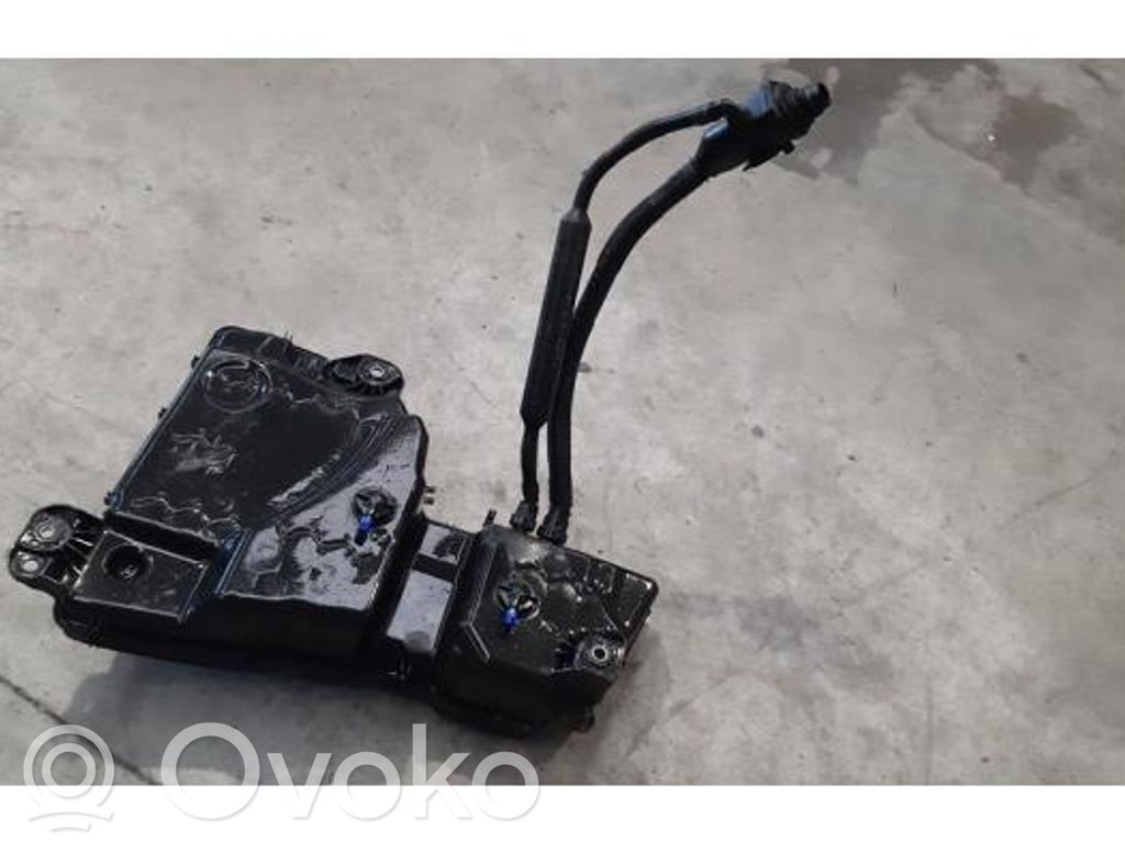 Volkswagen Tiguan Réservoir de fluide AdBlue 