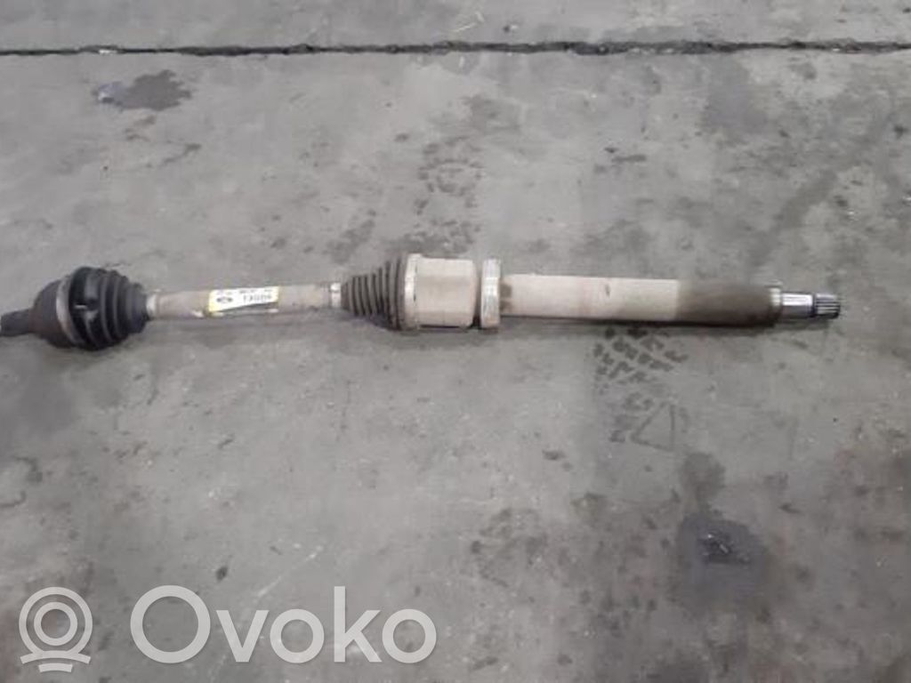 Etuvetoakseli   ET763B436AB