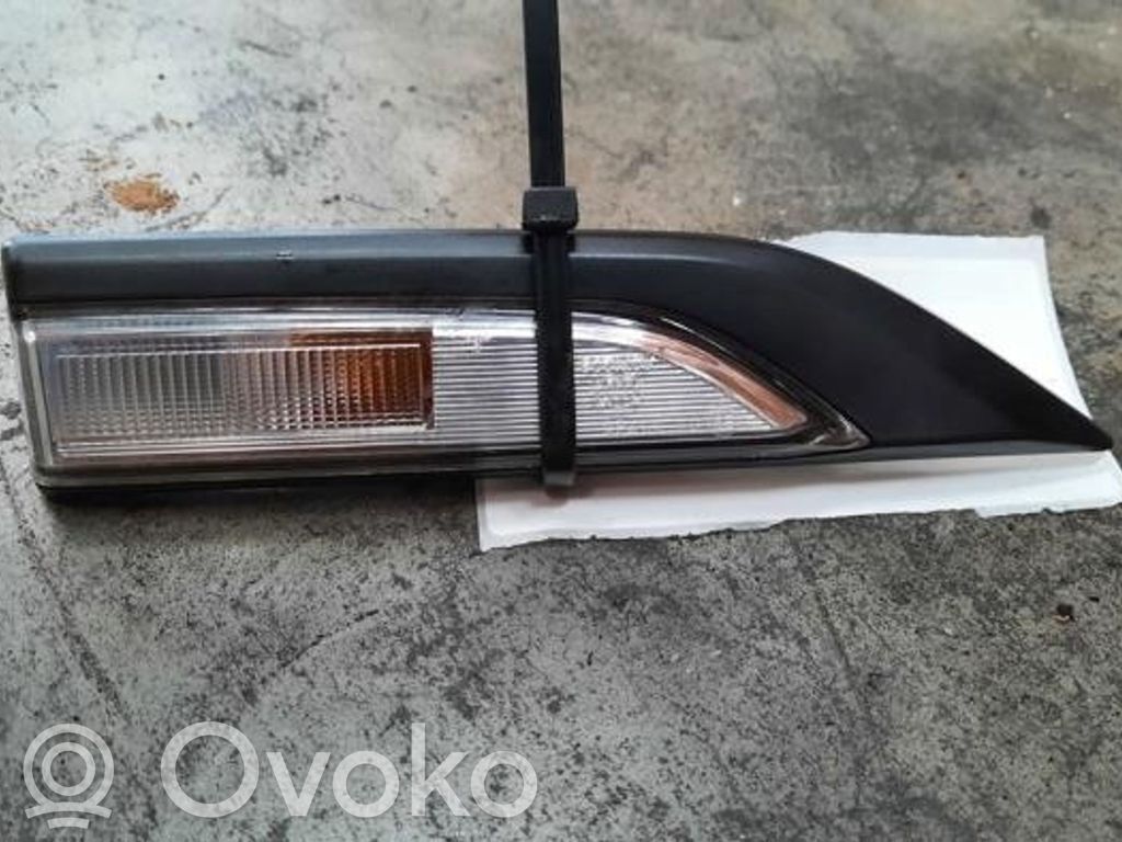 Volkswagen Transporter - Caravelle T6 Semnalizator față 