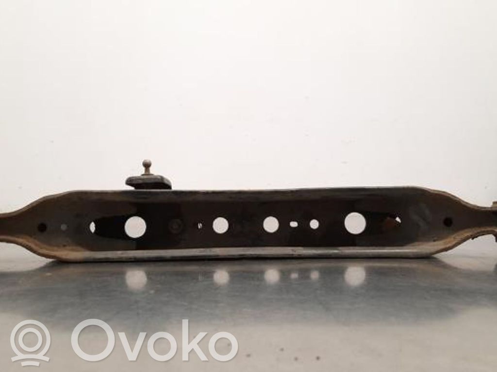 Nissan Qashqai Braț control spate 