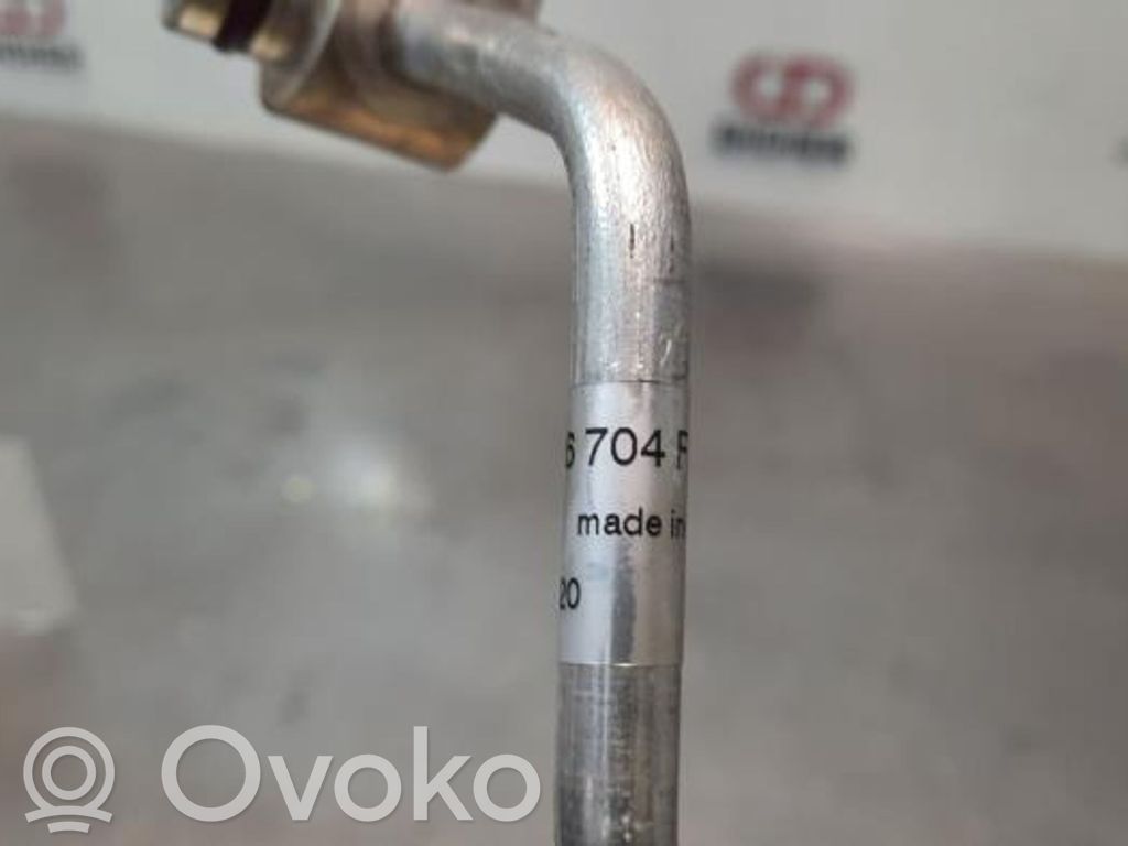 Audi e-tron Ilmastointilaitteen putki (A/C) 