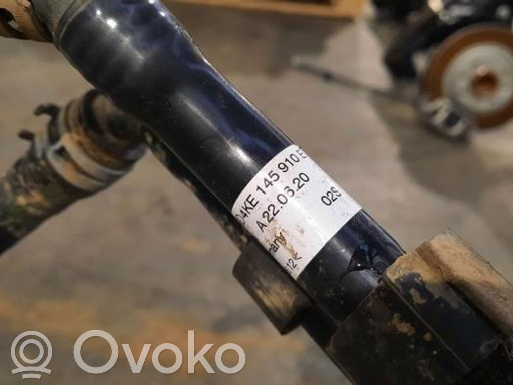 Audi e-tron Engine coolant pipe/hose 