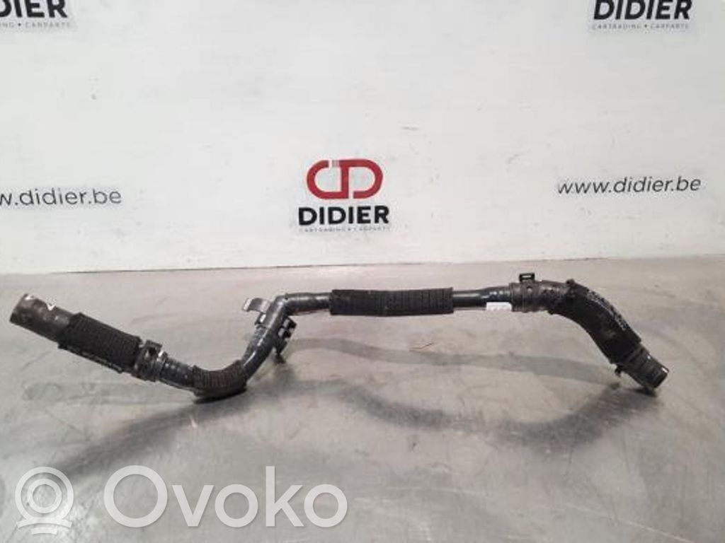 Audi e-tron Engine coolant pipe/hose 