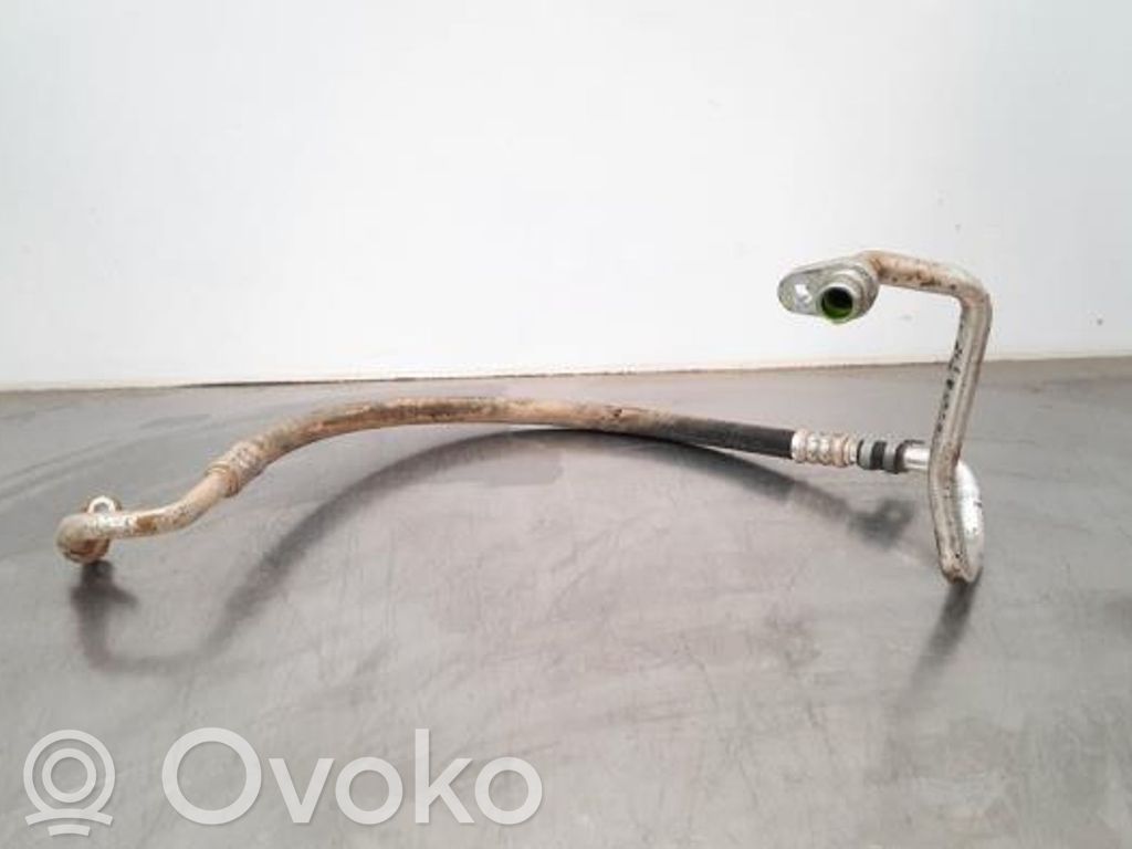 Renault Clio IV Conductă/furtun aer condiționat (A/C) 