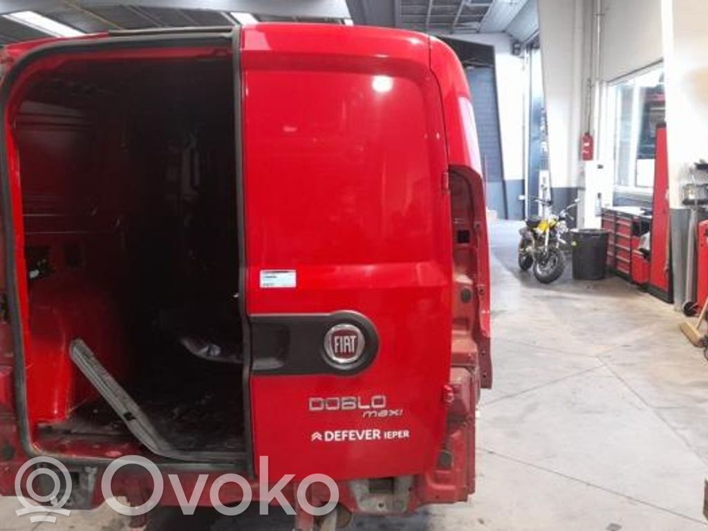 Fiat Doblo Drzwi tylne do samochodów dostawczych 