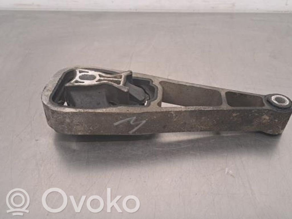 Land Rover Evoque I Engine mount bracket 