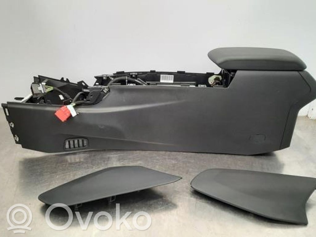 Citroen C4 II Center console 