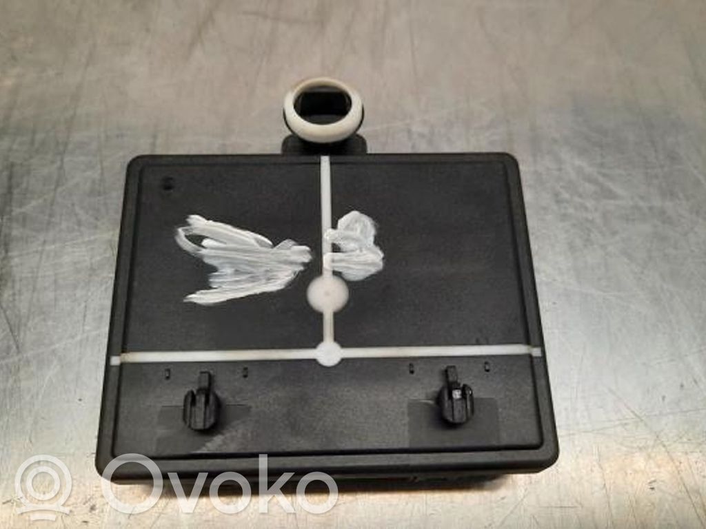 Citroen DS4 Door central lock control unit/module 