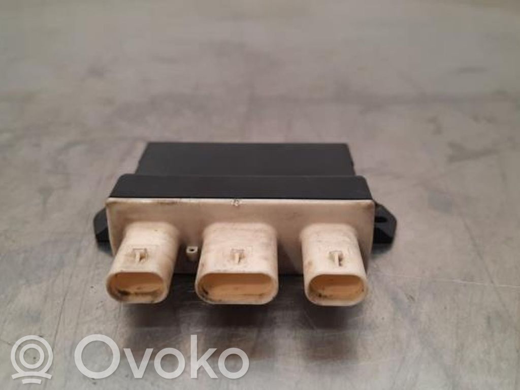 Mercedes-Benz CLA C117 X117 W117 Centralina antenna 