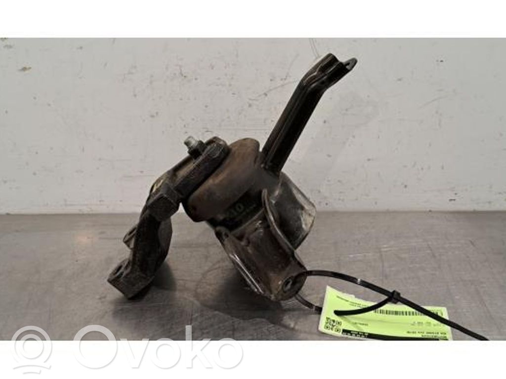 KIA Stonic Engine mount bracket 