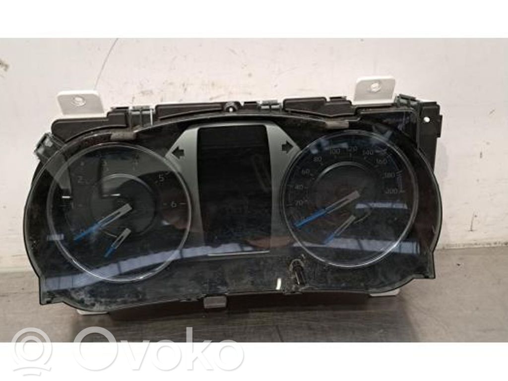 Toyota Hilux VIII Tachimetro (quadro strumenti) 