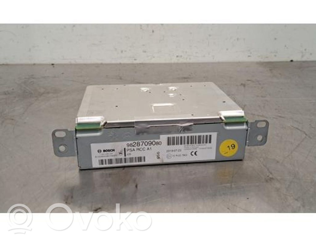 Opel Vivaro Unità principale autoradio/CD/DVD/GPS